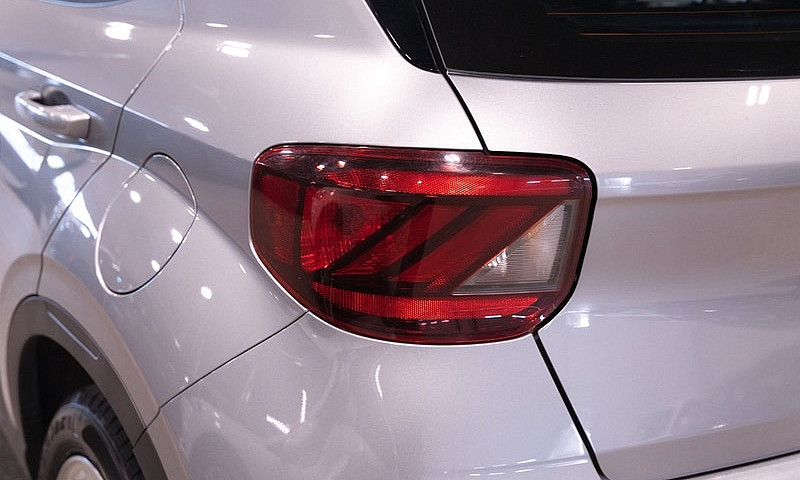2024 Hyundai Venue P...
