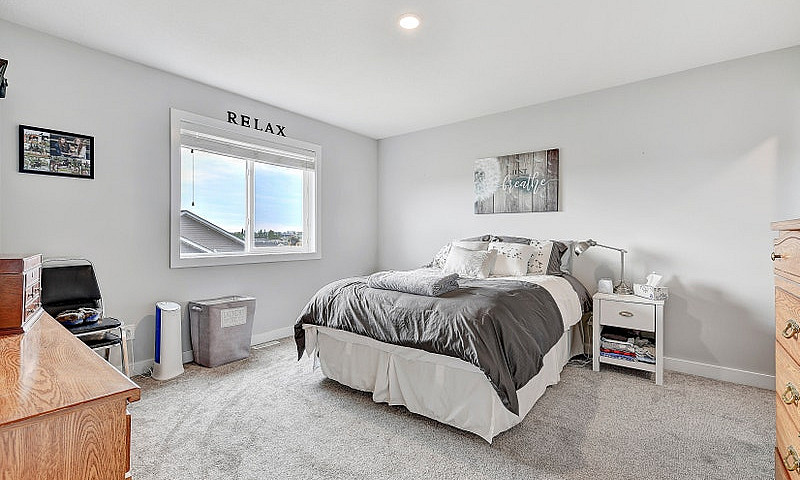 #8891- 3 Bed/1 Bath ...