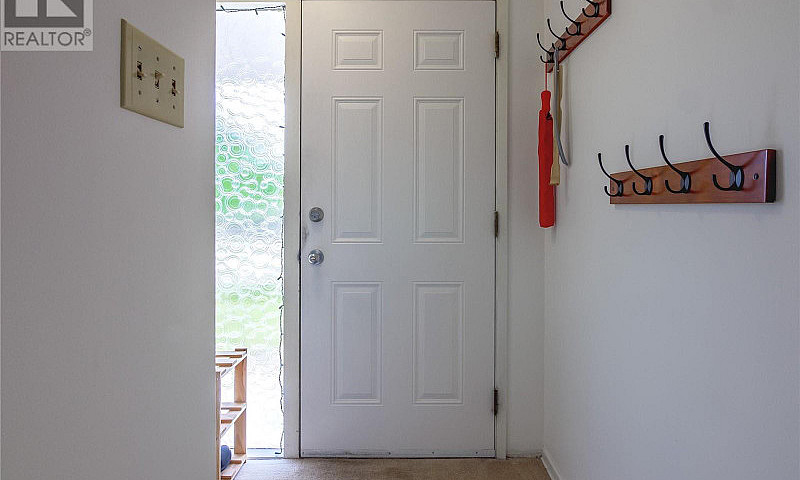 85 Granby Place Pent...