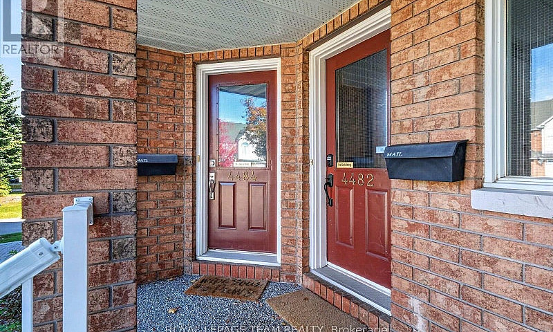 4482 Harper Avenue O...