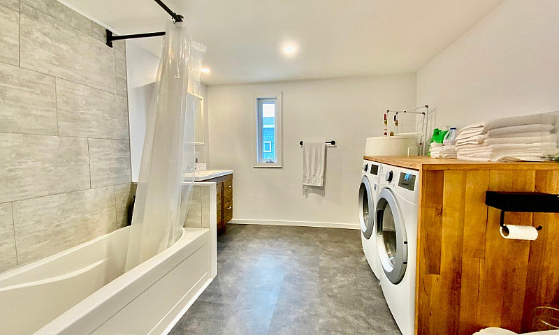 Maison À Vendre:  28...