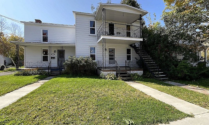 219 000$ - Duplex À ...