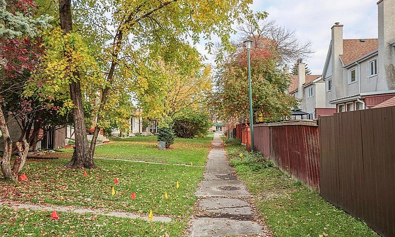 26 Agincourt Road Wi...