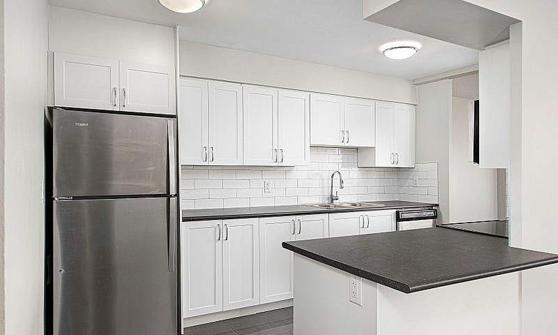 1365Ou Apartment For...