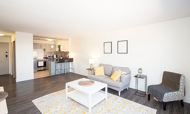 190 Smith Apartment ...