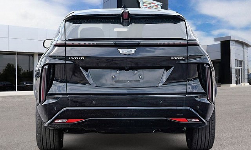 2024 Cadillac Lyriq ...