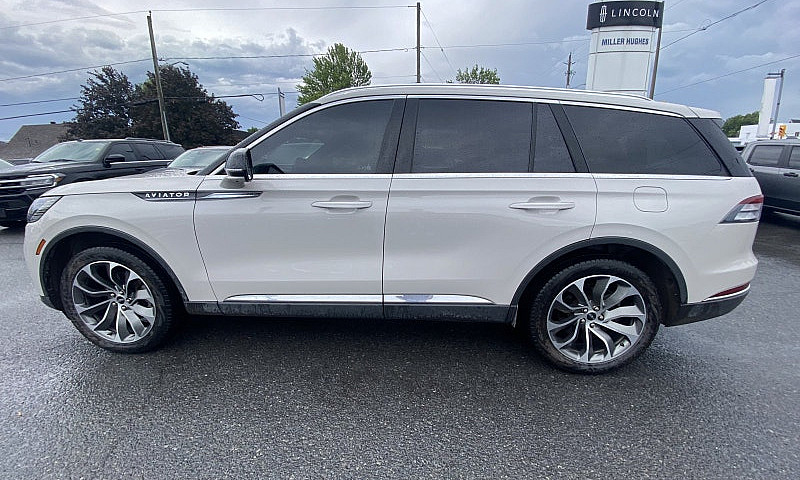 2025 Lincoln Aviator...