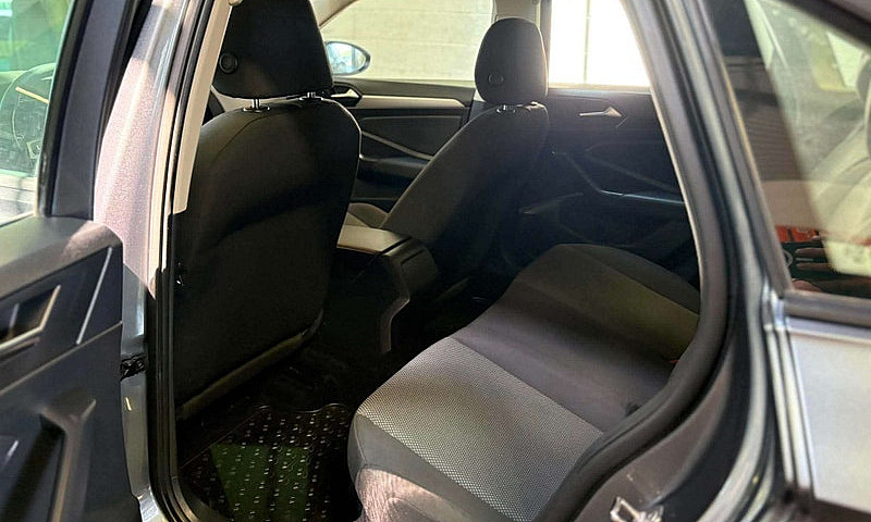 2021 Volkswagen Jett...