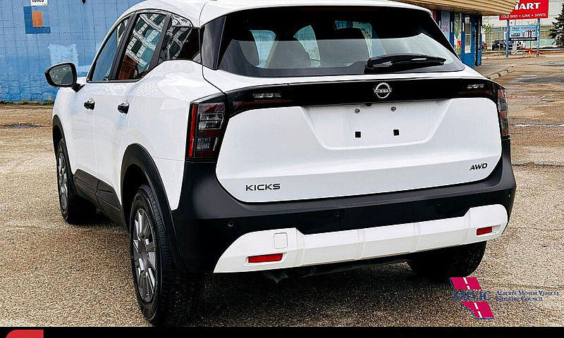 2026 Nissan Kicks S...