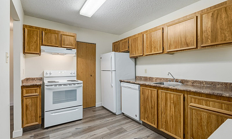 Townhomes For Rent I...