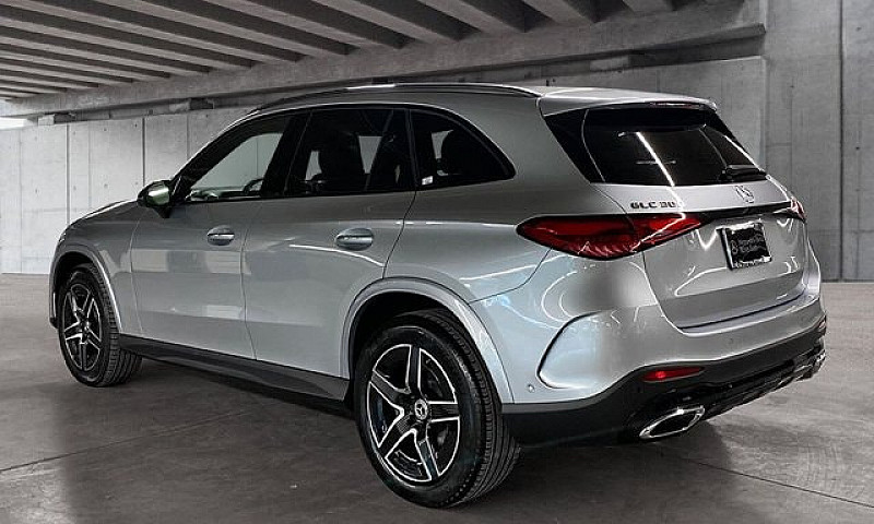 2026 Mercedes-Benz G...
