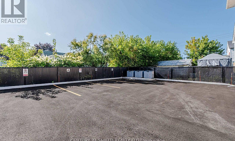 B - 1234 Cumberland ...