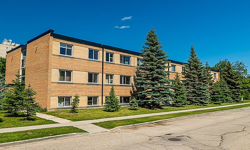 Spacious 1 Bedroom S...