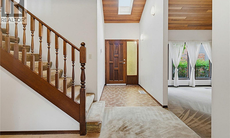 1558 Agnew Ave Saani...