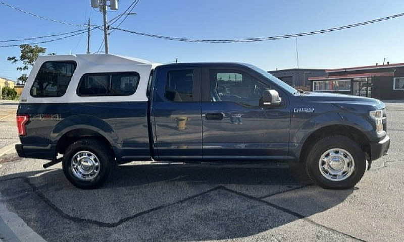 2017 Ford F-150 4X4 ...