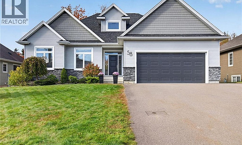 58 Valmont Crescent ...