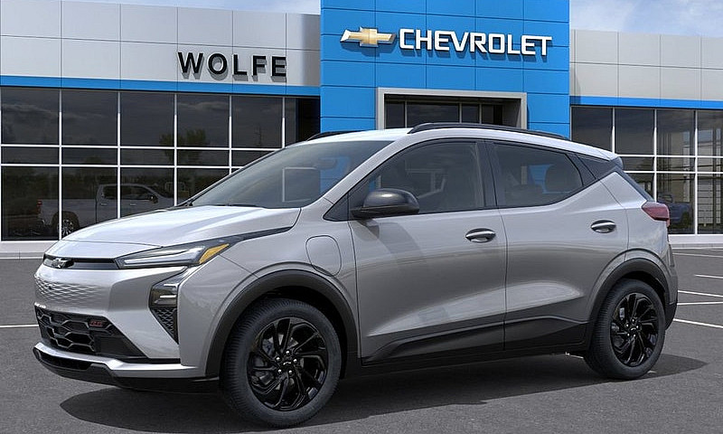 2027 Chevrolet Bolt ...