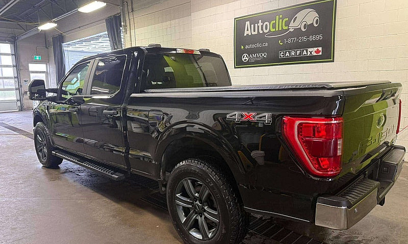 2022 Ford F-150 Xlt...