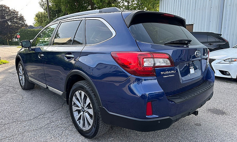 2017 Subaru Outback ...