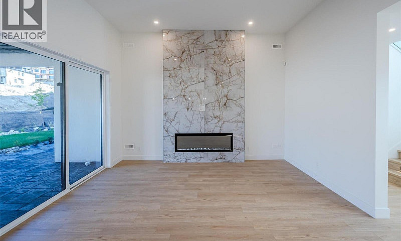 1125 Antler Drive Pe...
