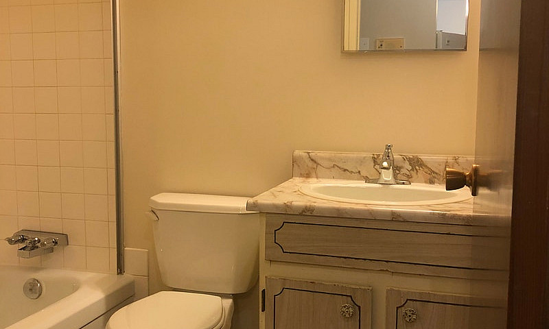 1 Bedroom Suite - Al...