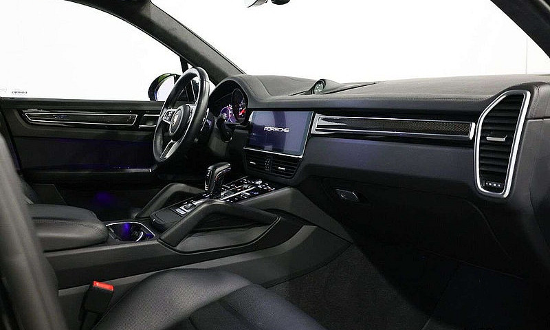 2023 Porsche Cayenne...