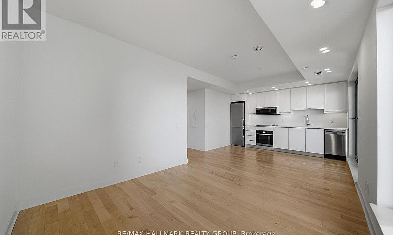 606 - 180 George Str...