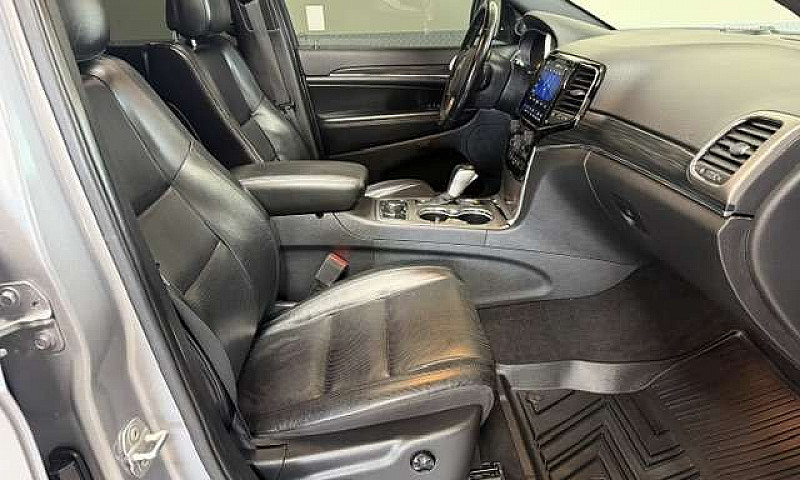 2020 Jeep Grand Cher...