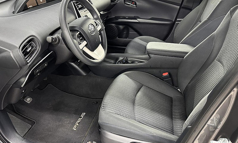 Toyota Prius Hayon 5...