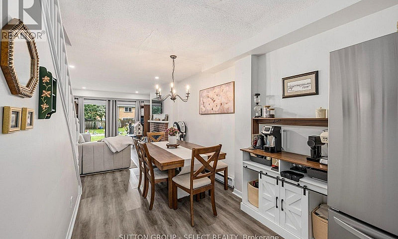 44 Arbour Glen Cresc...