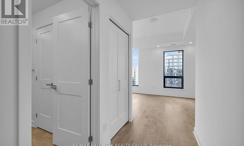 2604 - 340 Queen Str...