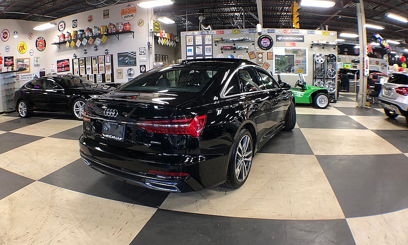 2023 Audi A6 Progres...