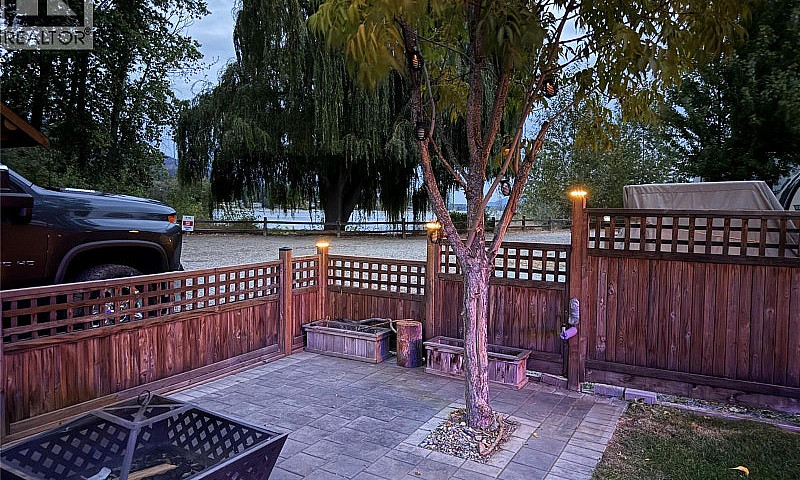 55 Cottonwood Drive ...