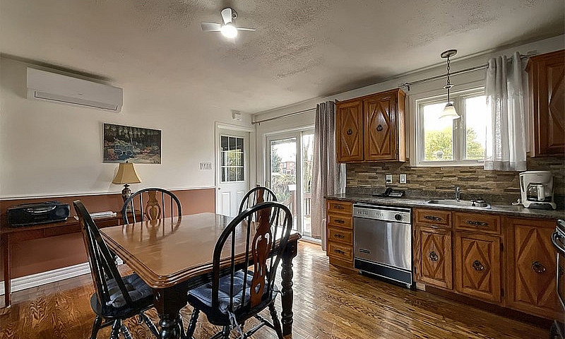 $549,000 - Bungalow ...