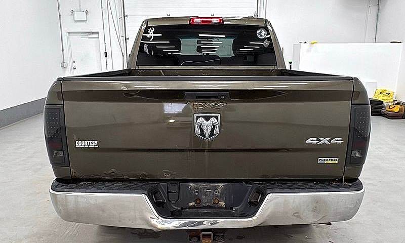 2012 Dodge Ram Sxt Q...