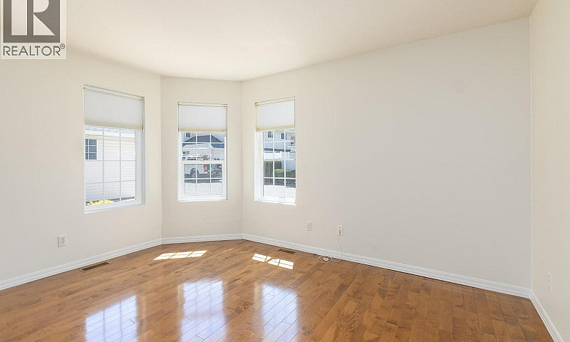 870 10 Street Sw Uni...