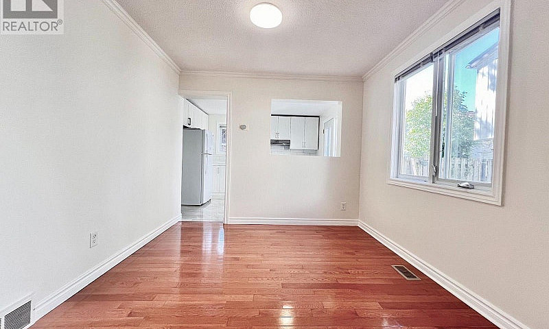 54 - 3240 Southgate ...