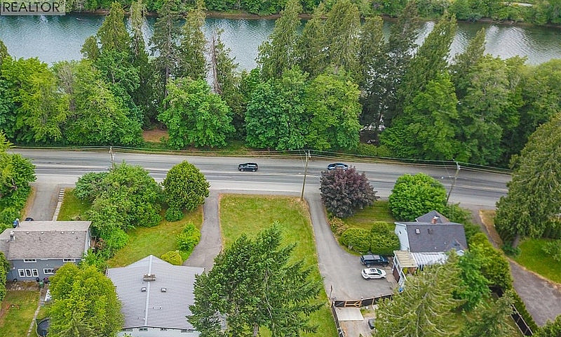 5859 River Rd Port A...