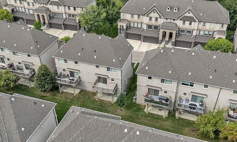 20 455 Shorehill Dri...