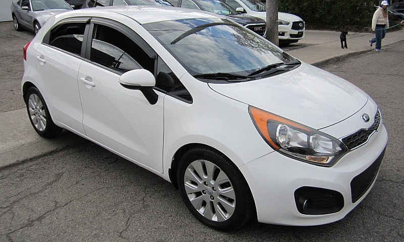 2015 Kia Rio 5...