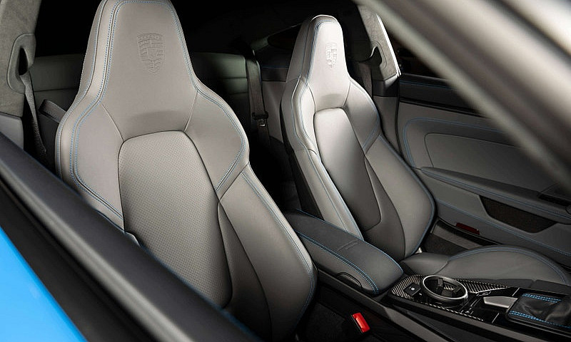 2026 Porsche 911 202...