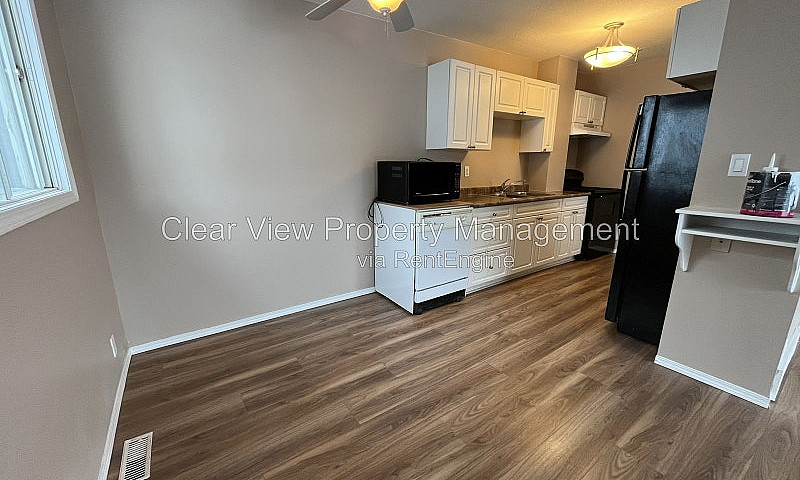 2 Bed Duplex/Triplex...