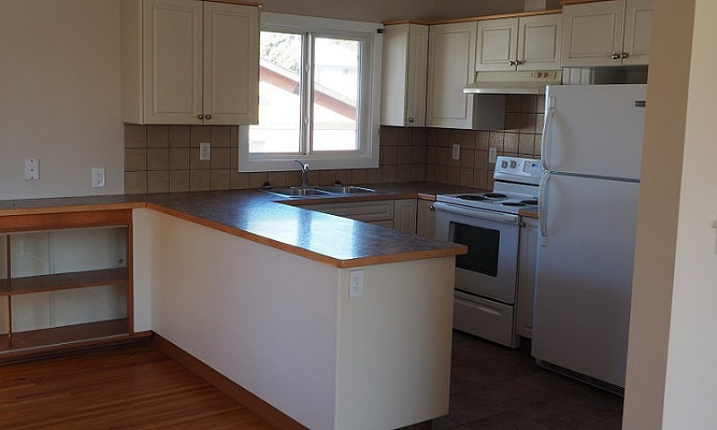 Main Floor 3 Bedroom...