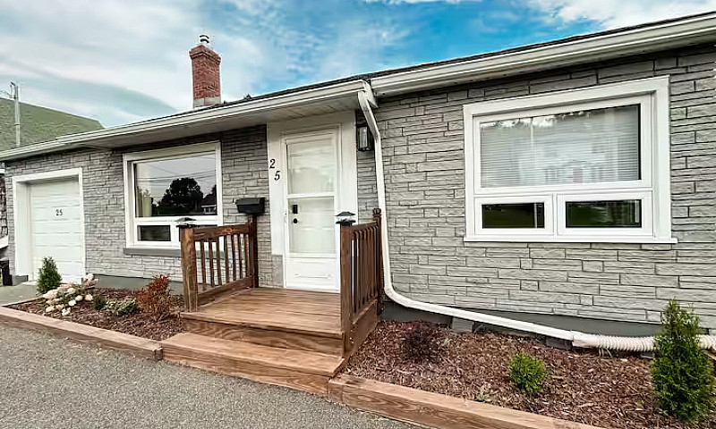 3-Bedroom, 2-Bathroo...
