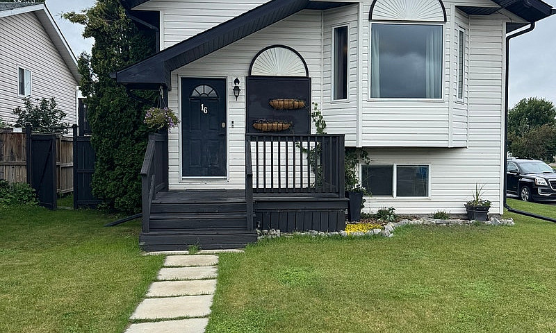 4 Bedroom House Clos...