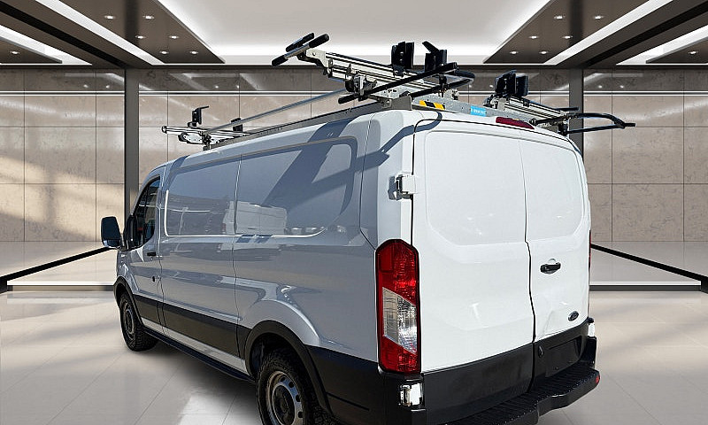 2019 Ford Transit T-...
