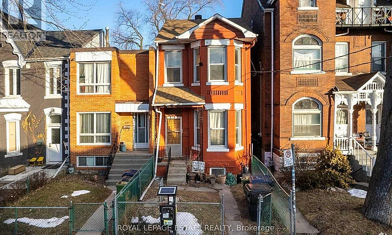 114 Baldwin Street T...