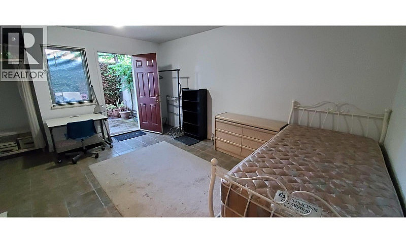Rooms In Shared 1233...
