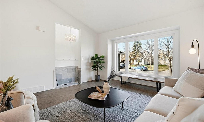 10 Hamilton Meadows ...