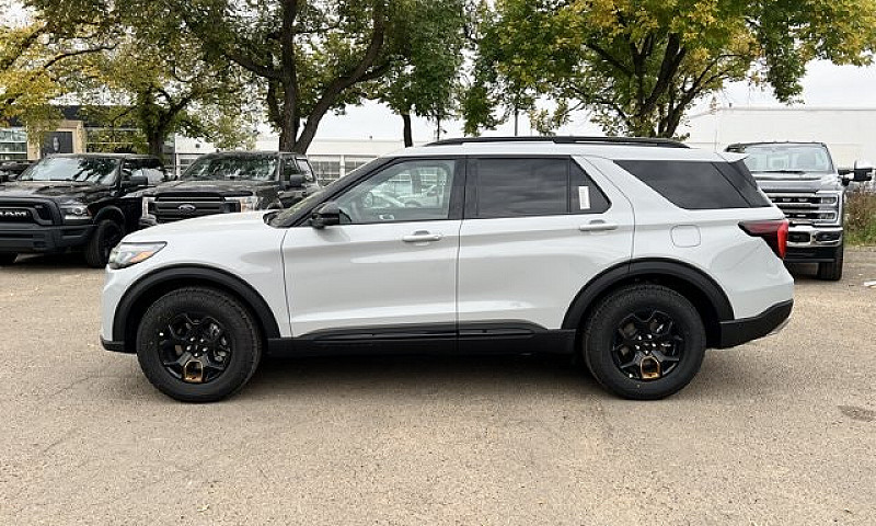 2027 Ford Explorer T...